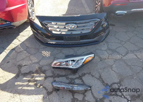 2015 Hyundai Sonata Sport z USA, uszkodzony, nr VIN 5NPE34AF6FH252628